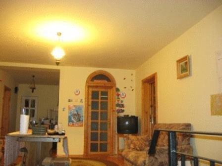 Lary Hostel Suceava Extérieur photo